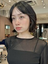 ビュートリアム 南青山(BEAUTRIUM)&nbsp;顔まわりレイヤー 顔まわり シースルーバング 外ハネ 大人ボブ