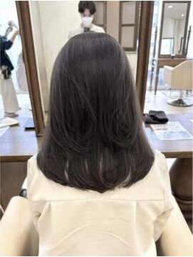 ザック ヴィ(ZACC  vie) レイヤーカット/ヘーゼルグレージュ