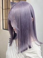 ジィルム(XELM)&nbsp;ハイライトカラーミルクティーベージュレイヤーカット