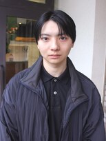 オーオ シカシカ(OOO YY)&nbsp;前髪をおろすことも出来る2wayセンターパート