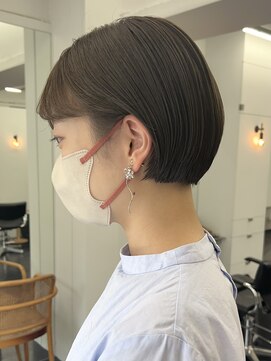 シベルバレー 横浜(sibell) ＊20代30代ボブレイヤーボブ顔周りレイヤーボブハッシュボブ