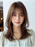 グレージュカラー 韓国ヘア 暗髪
