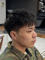 ザデイトウキョウ 表参道 青山(THE DAY TOKYO) MEN’S/サーフカール/刈り上げセンターパート/表参道駅/青山