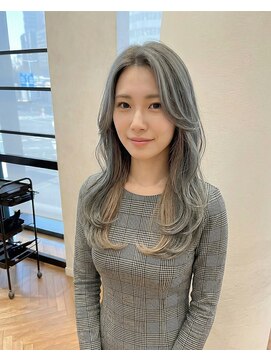 ハーツオオサカ(HE:ARTS OSAKA) くすみオリーブ×ピンクインナーカラー