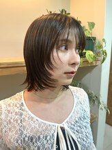 アミ(ami)&nbsp;顔周りレイヤーボブ