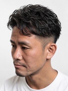 ブレイズマン(BLAZEMAN) ジェントルパーマ×フェード