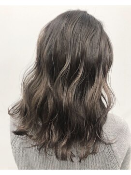 アライブ キチジョウジ(ALIVE Kichijoji) 【ALIVE吉祥寺】ミルクティーグレージュハイライトカラー