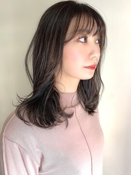 オルト(Ort) 透け感◎レイヤーミディアム×ダークグレージュ小顔ハイライト