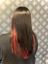 スーリールアドラーブルヘア(Sourire Adorable Hair) 黒髪×インナー赤