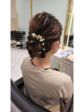 六本木美容室 白金店 結婚式お呼ばれヘアセット