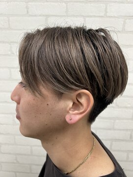 ヘアースタジオ シーオーイー(hair studio C-O-E) ベージュマッシュスタイル