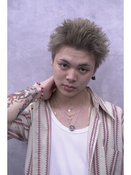 クロムトウキョウ ザ バーバー ネオン 新宿店(CHROM TOKYO the Barber ne/on) スパイキーショート×ハイトーン