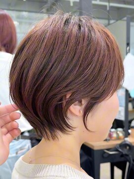 ビュー トウキョウ(VIEW TOKYO) 10代20代30代小顔顔まわり似合わせショートピンクベージュ