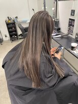 キング 高槻(K!ng) 縮毛矯正髪質改善ハイライトレイヤーカット高槻美容室エクステ