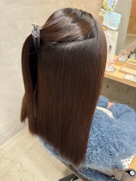 リタ 枚方(Rita) 20代30代40代トリートメント髪質改善ナチュラル透明感美肌