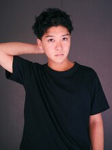 ナリバイバロレ(nari by Valore)