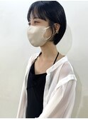 オン眉×ショートボブ