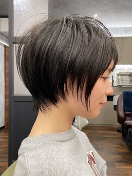 タイ(~tie.) 美人ショート