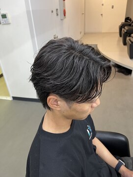 プルーブトウキョウ 渋谷(PROVE TOKYO) ナチュラルモテヘアニュアンスパーマセンターパート