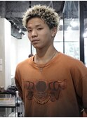 スパイキーショート/ブロンド/ブリーチカラー/抜きっぱなし