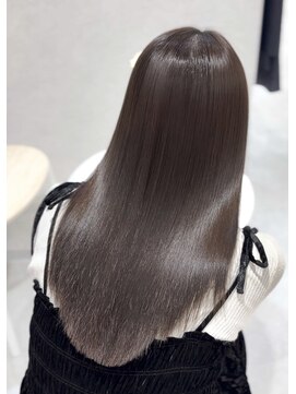 レンテ 千葉(LENTE) 柔らかい艶感ブラウンで印象も柔らかく！ /suzuka