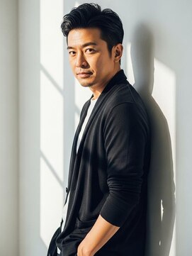 エムエイチザバーバー 本町(MH THE BARBER) アップバングショート【北浜・堺筋本町・淀屋橋】