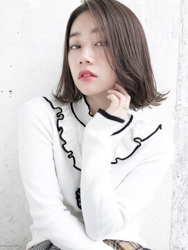 ルティア(Lutia) 外ハネ かきあげバング ショコラブラウン！