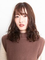 ボウ(BEAU)&nbsp;ファッションをぐっと際立てるスモーキーブラウンクラシック