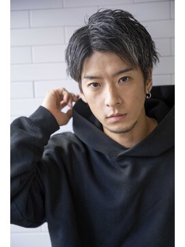 アイヴィー(IVY) 小久保style☆かき上げ透明感オーシャンブルーシルバーカラー