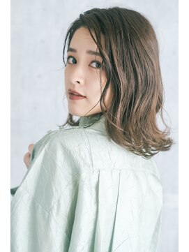 グロウ(GLOW produce by Ange) 大人の曲線美☆くびれミディ