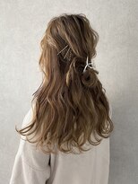 エルフィ(ELF=y)&nbsp;half up arrange