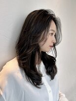 スペイディック 中目黒(SPADIC)&nbsp;オリーブグレージュ　動きのあるスタイル