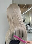 ホワイトベージュカラーダブルカラーグレージュカラーブリーチ