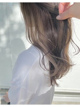 ビィシャイン 社店 インナーカラー