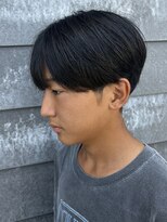 ヒュイル バイ ニアウ(Hwyl by Niau) メンズマッシュセンターパートスパイラルパーマニュアンスパーマ