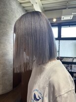 アイビーヘアー(iB HAiR)&nbsp;ブルーシルバー/切りっぱなしボブ
