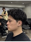 メンズスパイキーショートピンパーマ