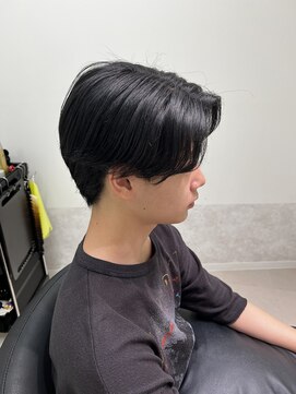 エレノア 梅田 大阪駅前第4ビル店(Eleanor) メンズスタイル×コリアンブラック