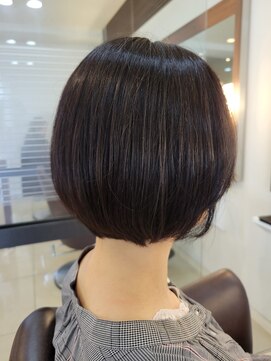 スタイル 成城学園前(STYLE) 丸み×くびれで“首が細く見える”大人ショート