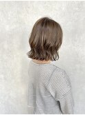 ミディアムボブ×グレージュ【渡辺俊弥】梅田