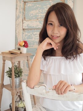 フェリシータ 服部店(felicita) 鎖骨ラインの重軽ミディアム