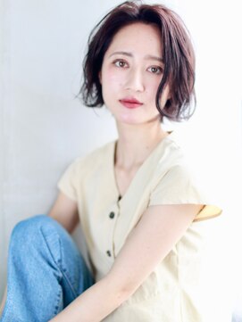 バース(BIRTH) 天神【BIRTH】センターパート×無造作カールの大人ボブ