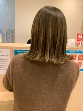 ヘアークラフト アニー 南郷18丁目店(HAIR CRAFT Annie) コントラストハイライト