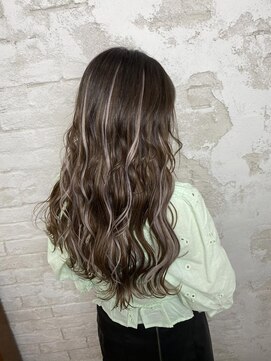 プライズ アイリス 池袋東口店(prize Iris) エクステハイライト/エクステ長さだし/エクステ池袋