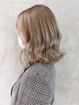 アイティーバイアルバム 藤沢店(IT by ALBUM)&nbsp;ベージュミディ_カーキグレージュマッシュショート_ba318211