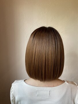 クレエ ヘアー デザイン(creer hair design) うる艶ショコラブラウン×ストレート切りっぱなしボブ