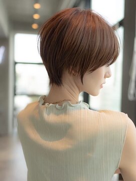 イオ 本厚木(io) 20代30代大人美人ショートボブ/ショートヘア/オリーブベージュ