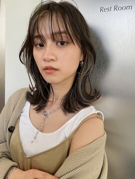 サイン 渋谷(SIGN) ザクザクレイヤーカット巻き方簡単ミディアムロング韓国渋谷