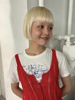 レコ 渋谷(LECO) オン眉ブロンドボブ