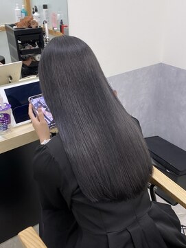 フレームプラス なんば駅前店(FRAME+) 酸性ストレート/グレーブラック